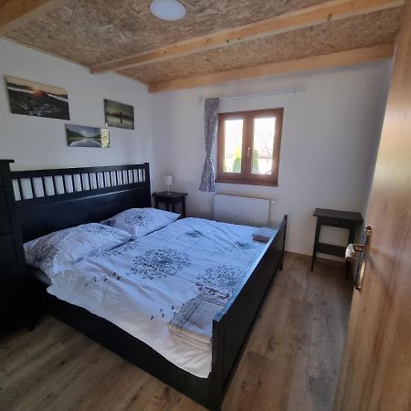 Domcek Pod Orechom Banská Štiavnica Exteriör bild