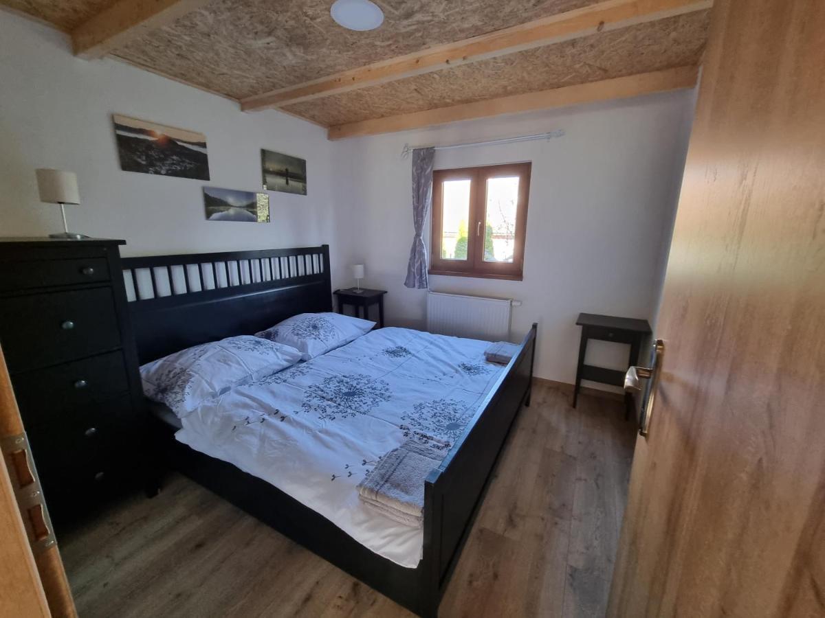 Domcek Pod Orechom Banská Štiavnica Exteriör bild