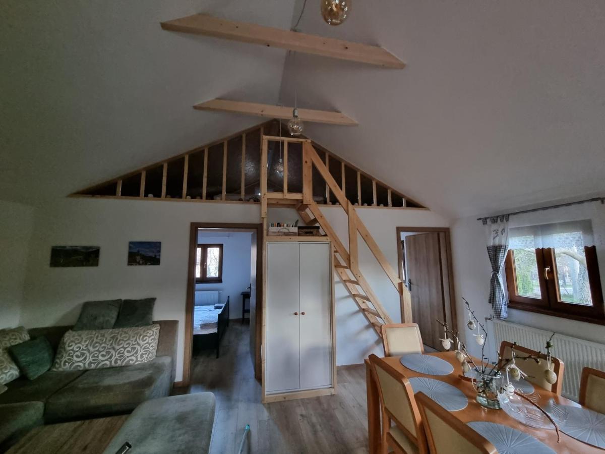 Domcek Pod Orechom Banská Štiavnica Exteriör bild